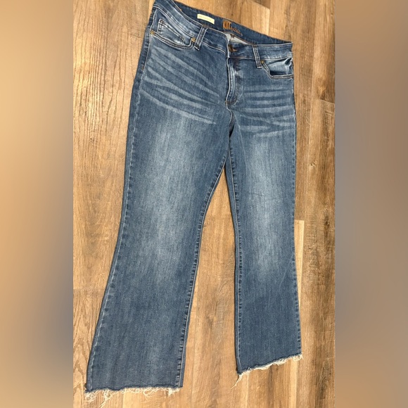 Kut from the Kloth Denim - Kut from the Kloth Medium Wash Cropped Jeans